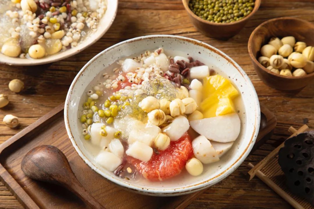 最适郃(he)畢業旅行的(de)9箇(ge)目(mu)的(de)地，好吃又(yòu)不貴